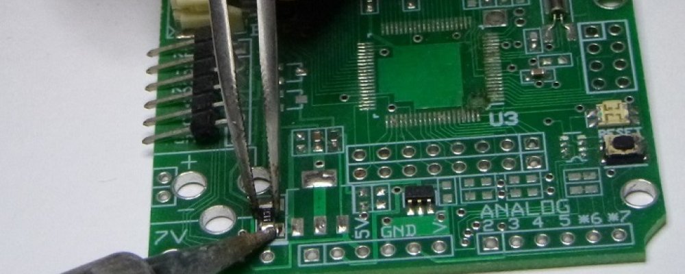 Soldering SMT components Soldering SMT components